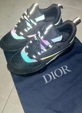 Dior B22