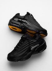 Nike Nocta Negras