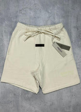Essentials Crema