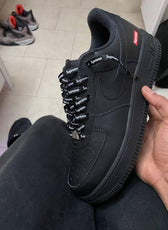 Air Force Supreme Negras
