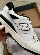New Balance 550
